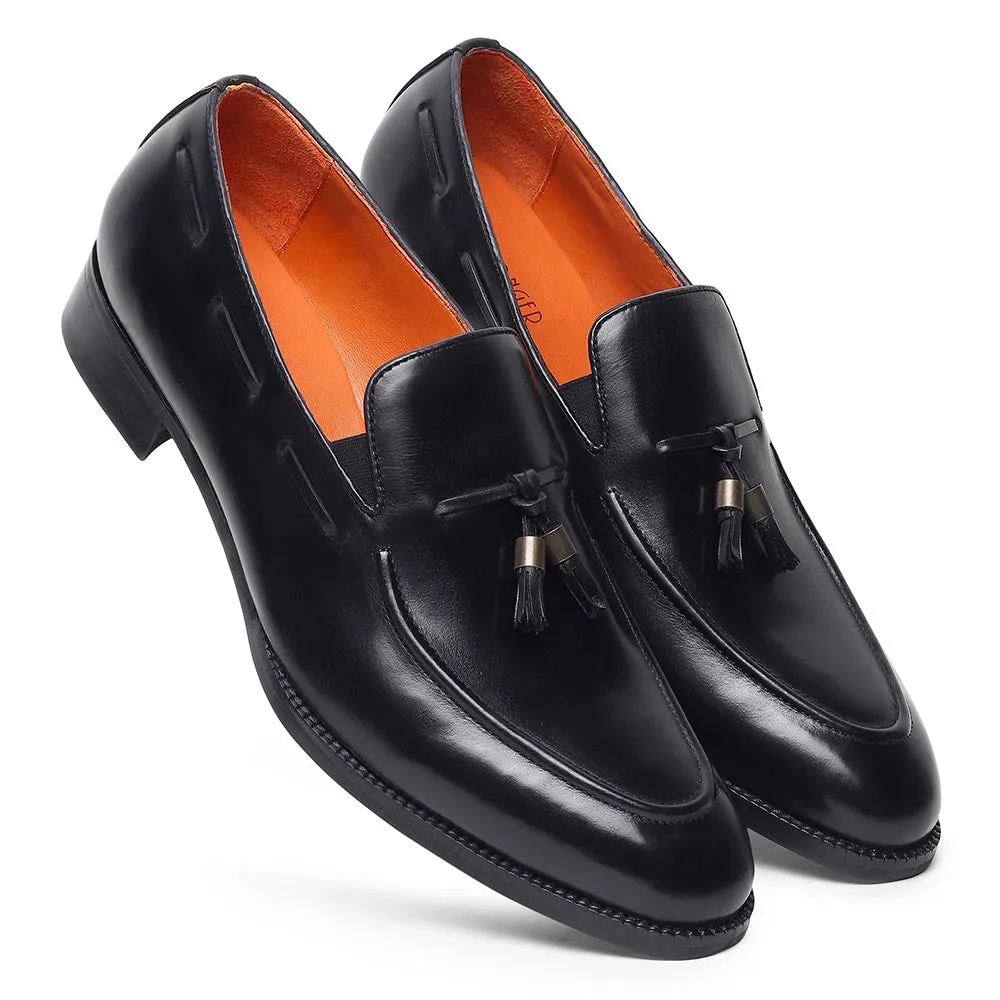 Black Classic Mirror Glossed Tassel Loafer With Metal Detail