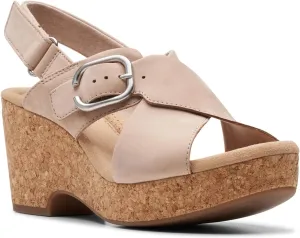 Clarks Women's Giselle Cove Wedge Sandal