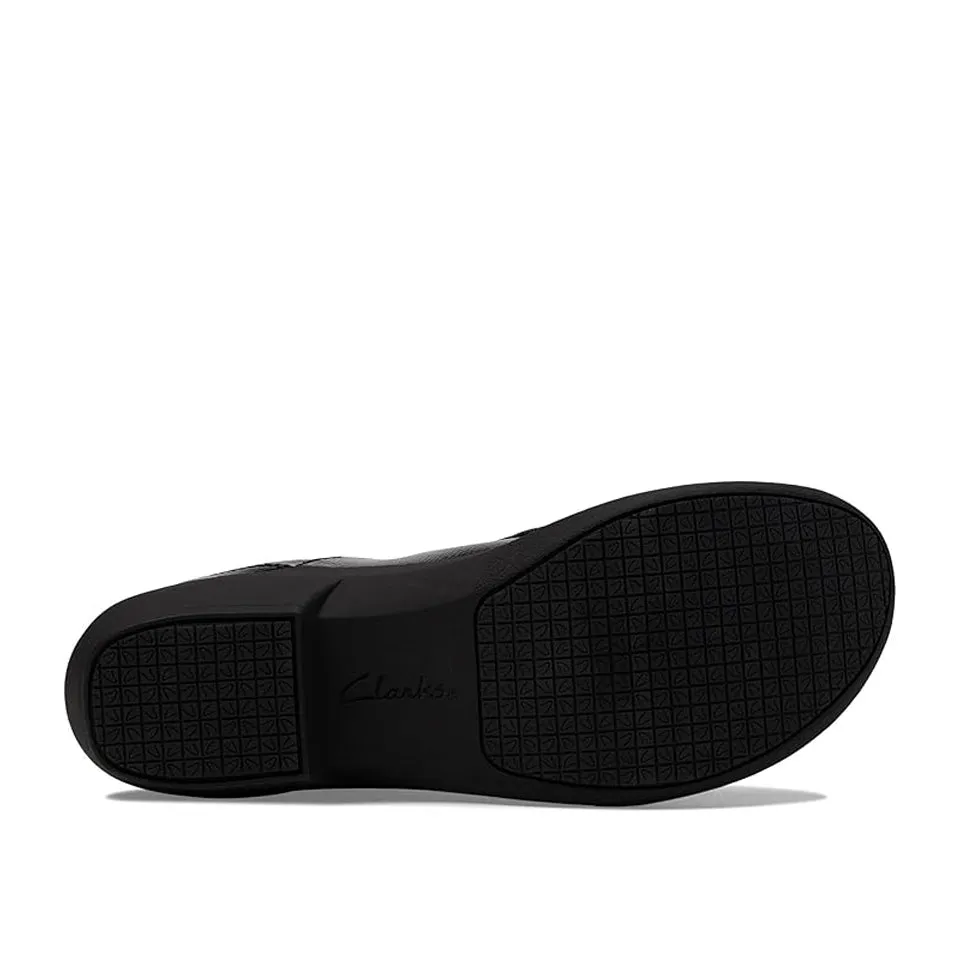 Clarks Women's Talene Pace Black Crinkle Patent 26174444