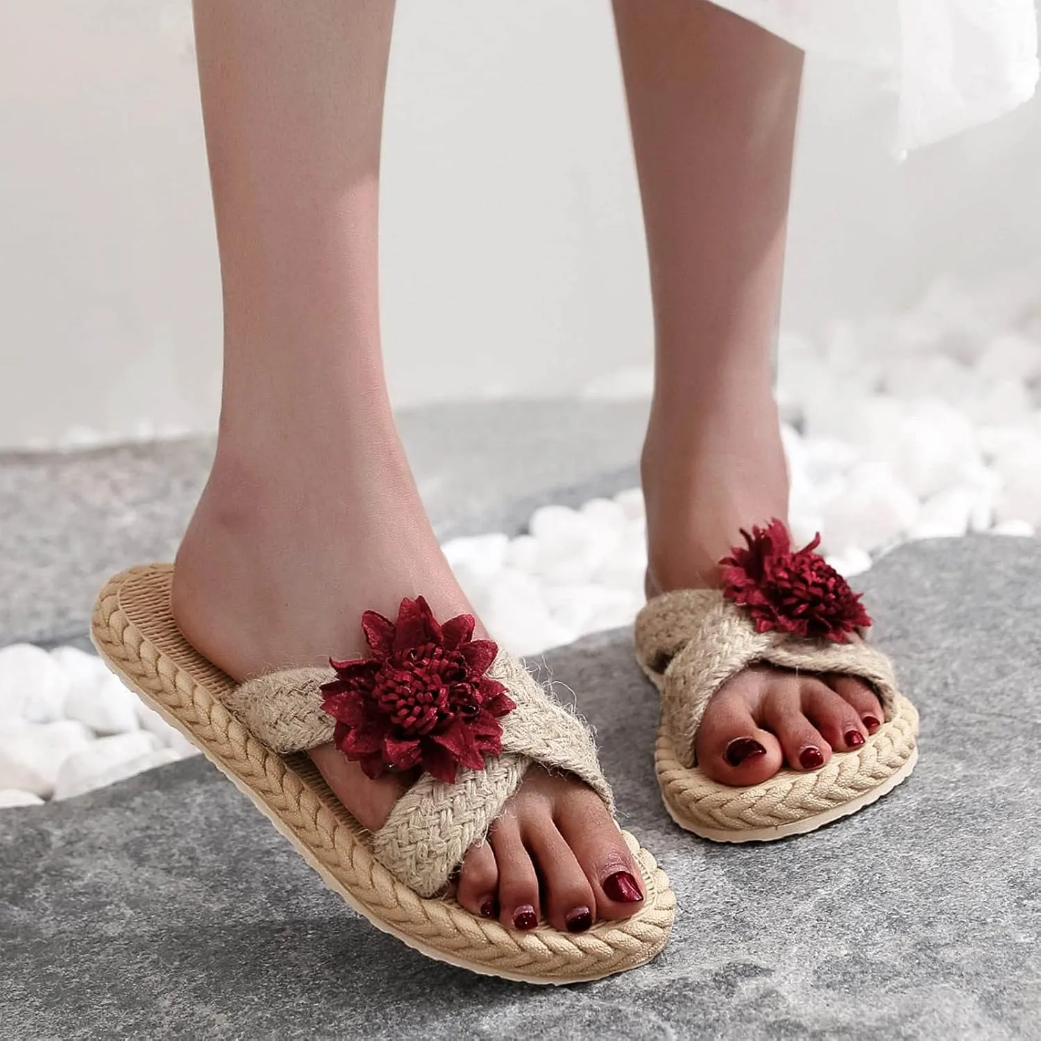 Comfortable Fashion Beach Cute Ladies Slides Beach Sandals Sunflower Imitation Spring Flat Summer Flops Straw And And