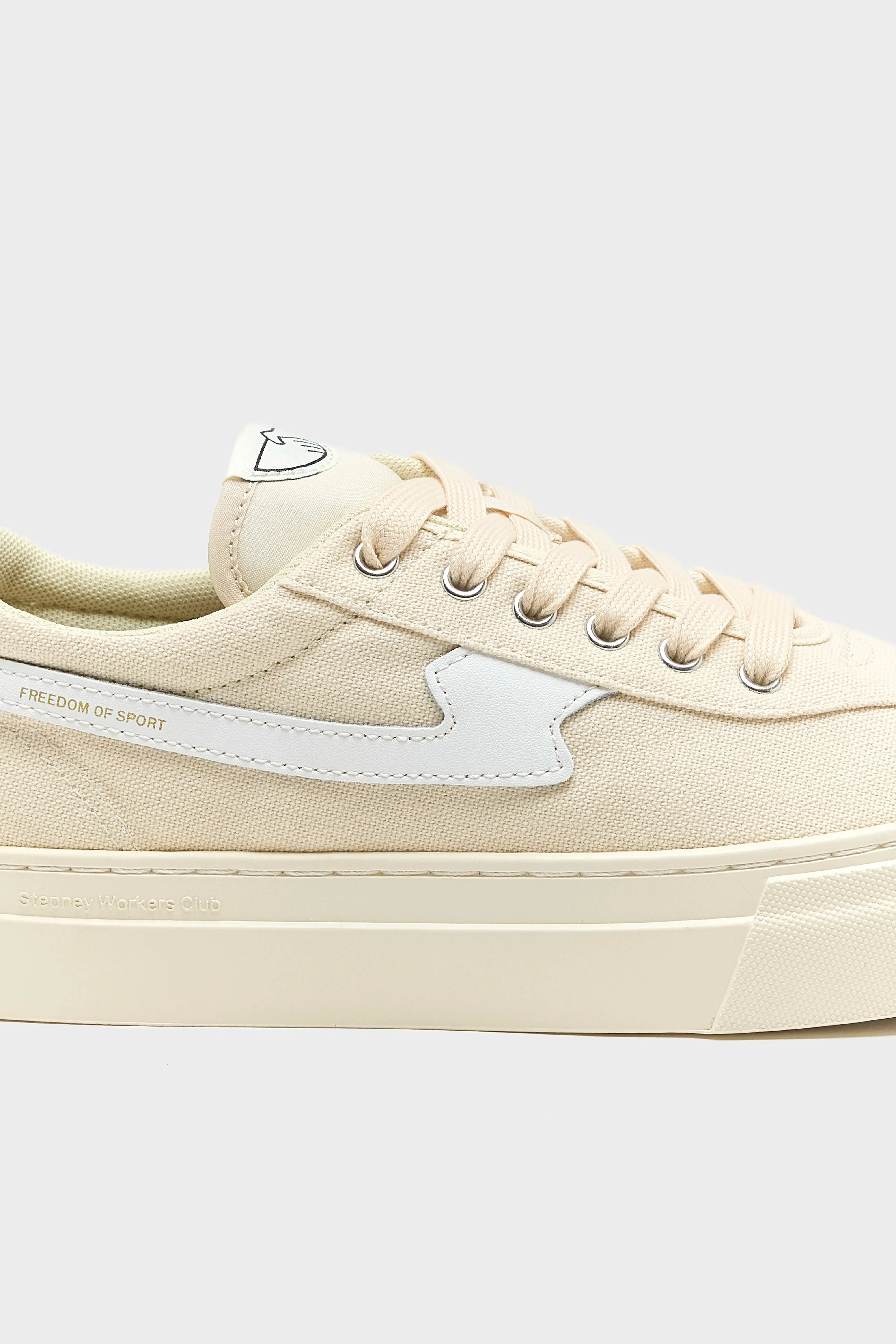 Dellow S-Strike Cup for Women  (251 / W / WHITE)