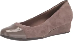 Easy Spirit Women's Gracey Low Wedge Dress Pump