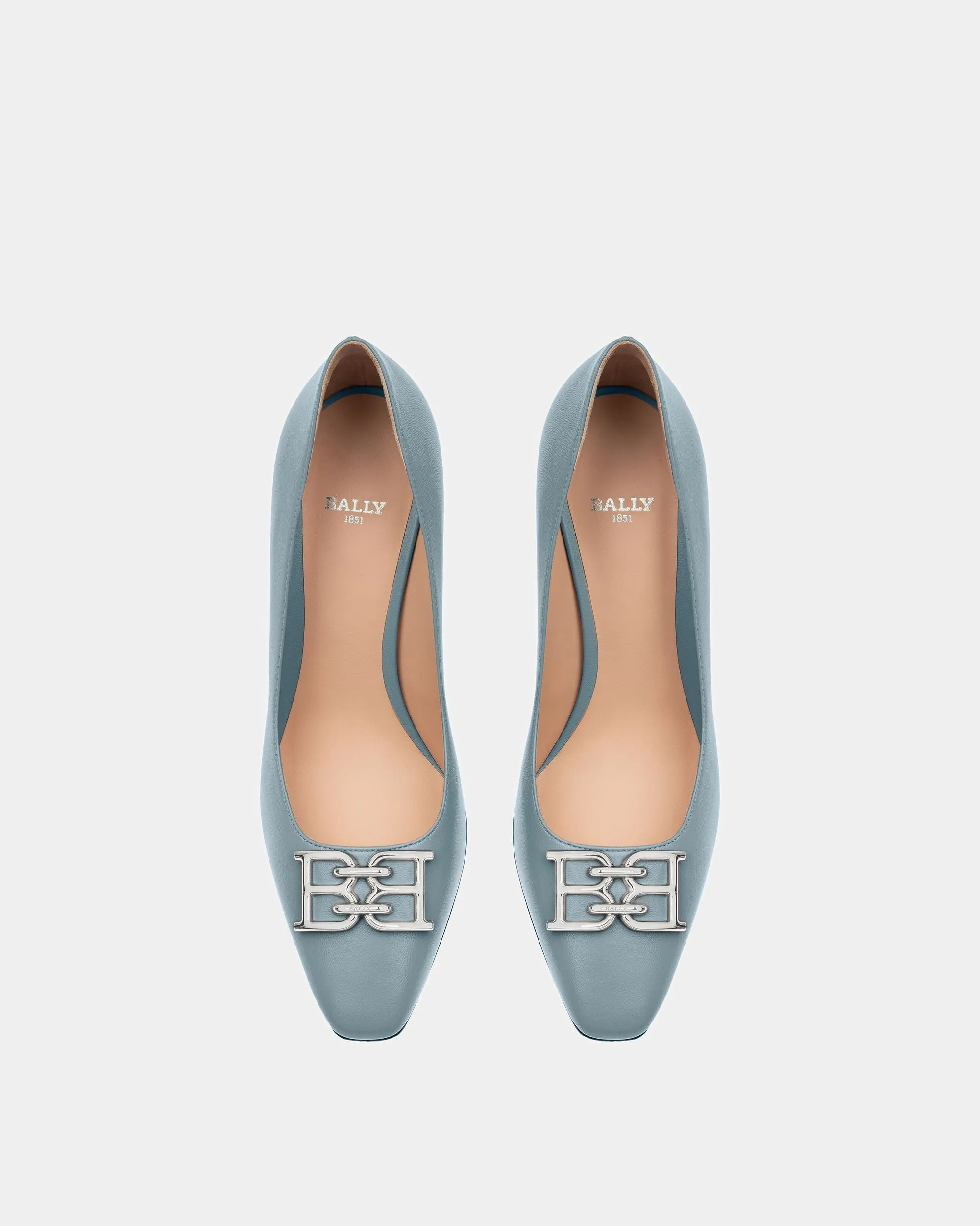 Evanca Leather Pumps In Light Blue