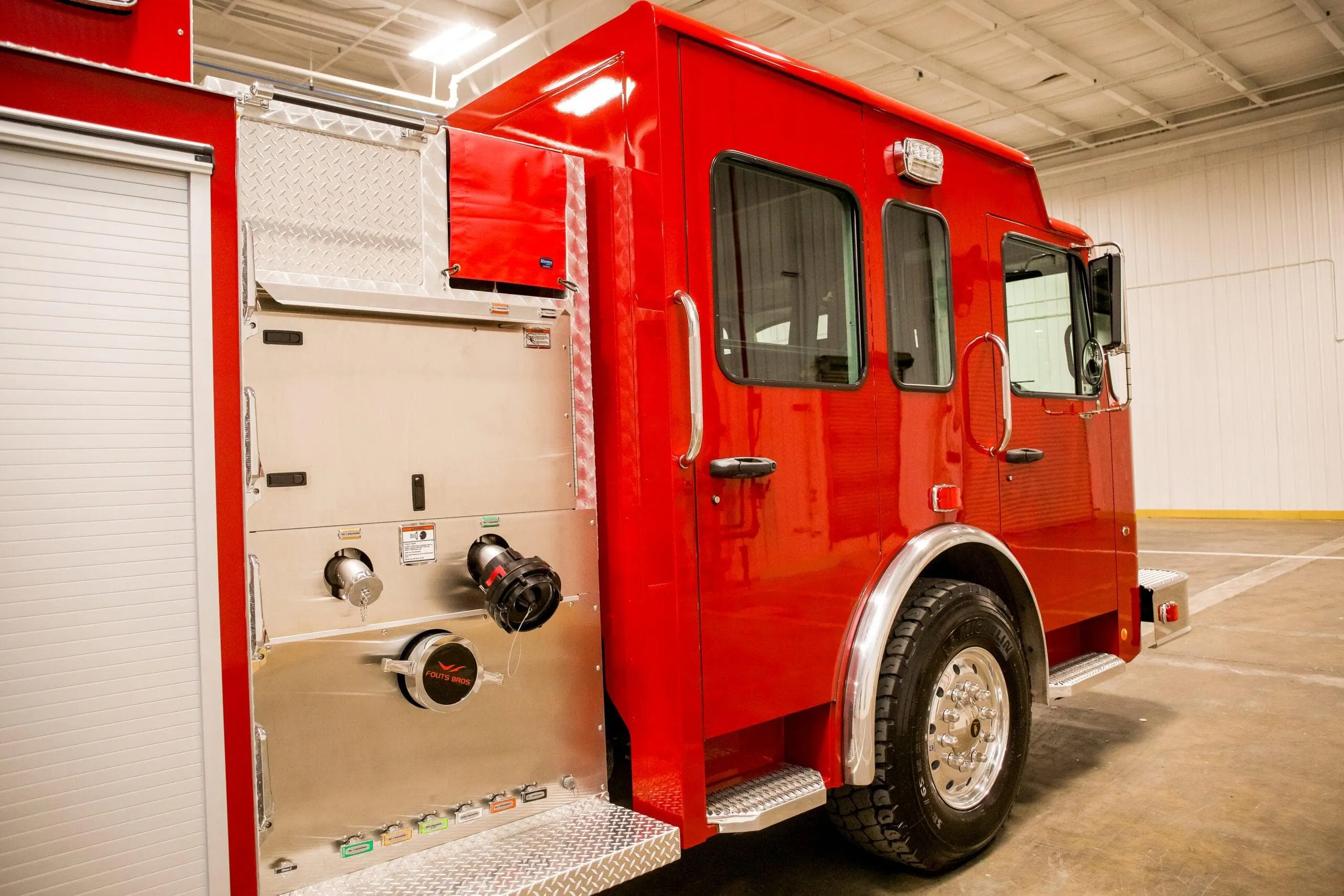 Fouts FB94 Low Hosebed Pumper