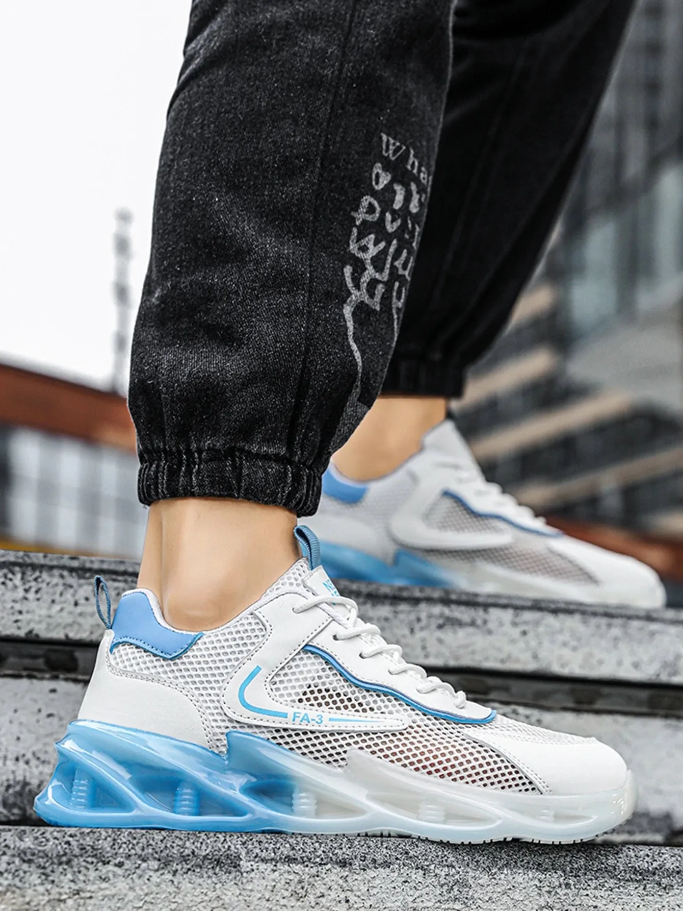 Men’s Fashion Running & Basketball Sneakers