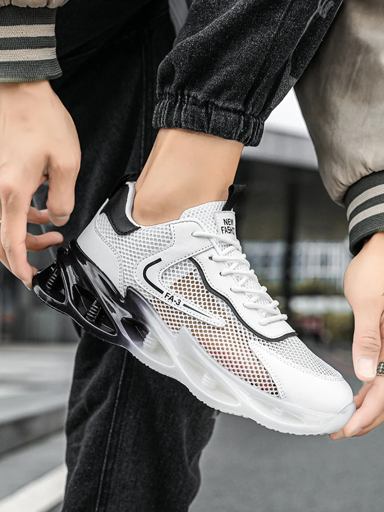Men’s Fashion Running & Basketball Sneakers