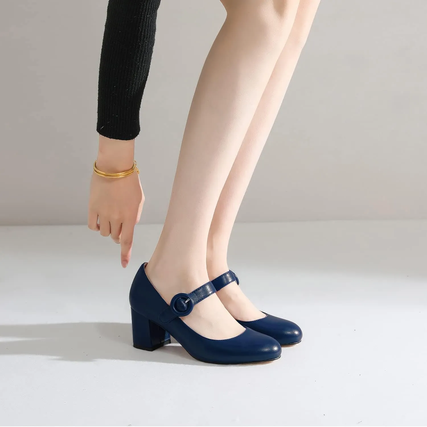 MOOMMO Women Classic Mary Jane Heels Pumps Shoes Ankle Strap Closed Round Toe Dress Sandals Chunky Block Heels Comfort Wedding Party Evening Pump Mid Heel Basic Office Work Shoes Elegant 4-11 M US