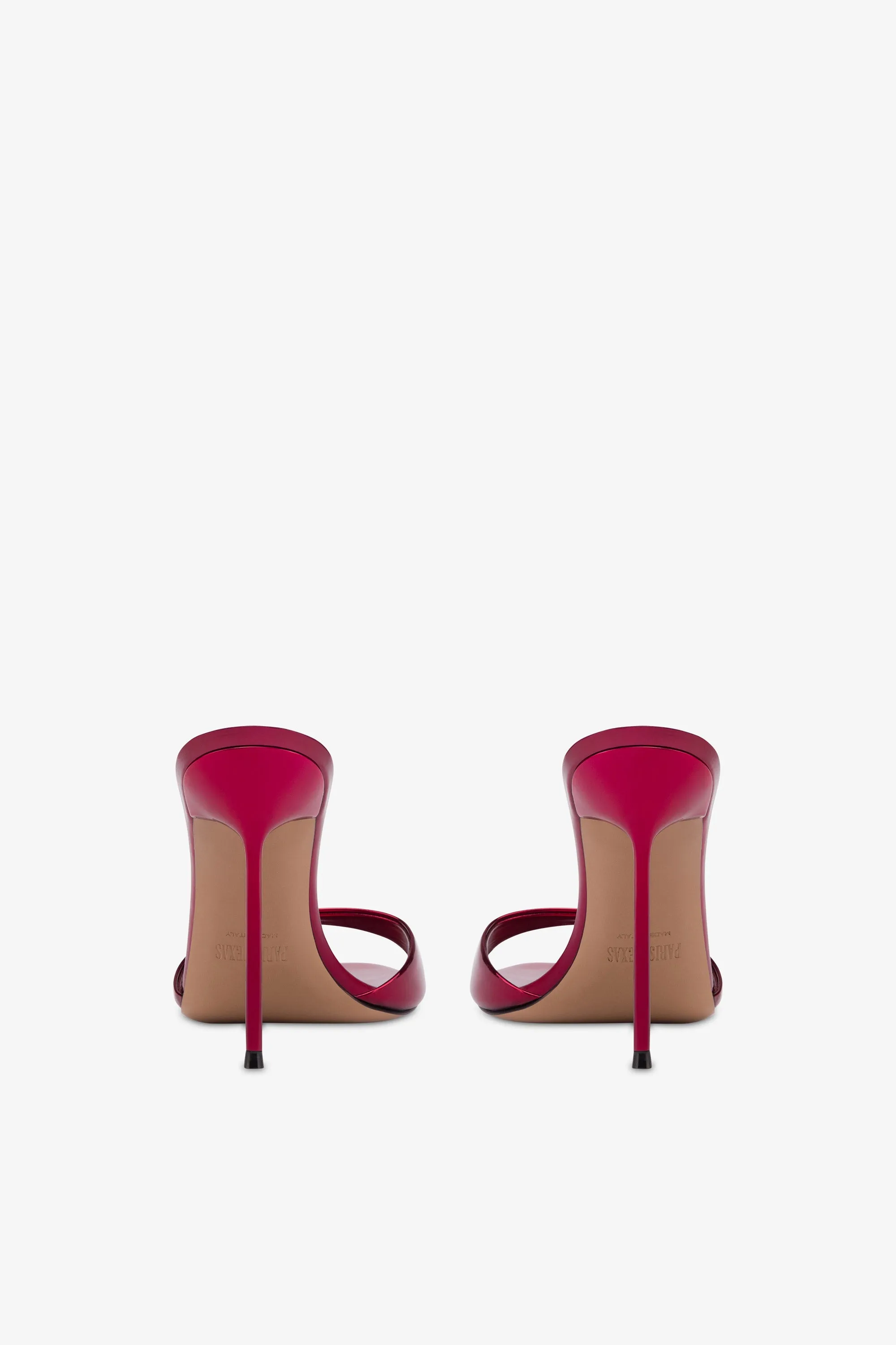 Mules in red mirror-effect leather