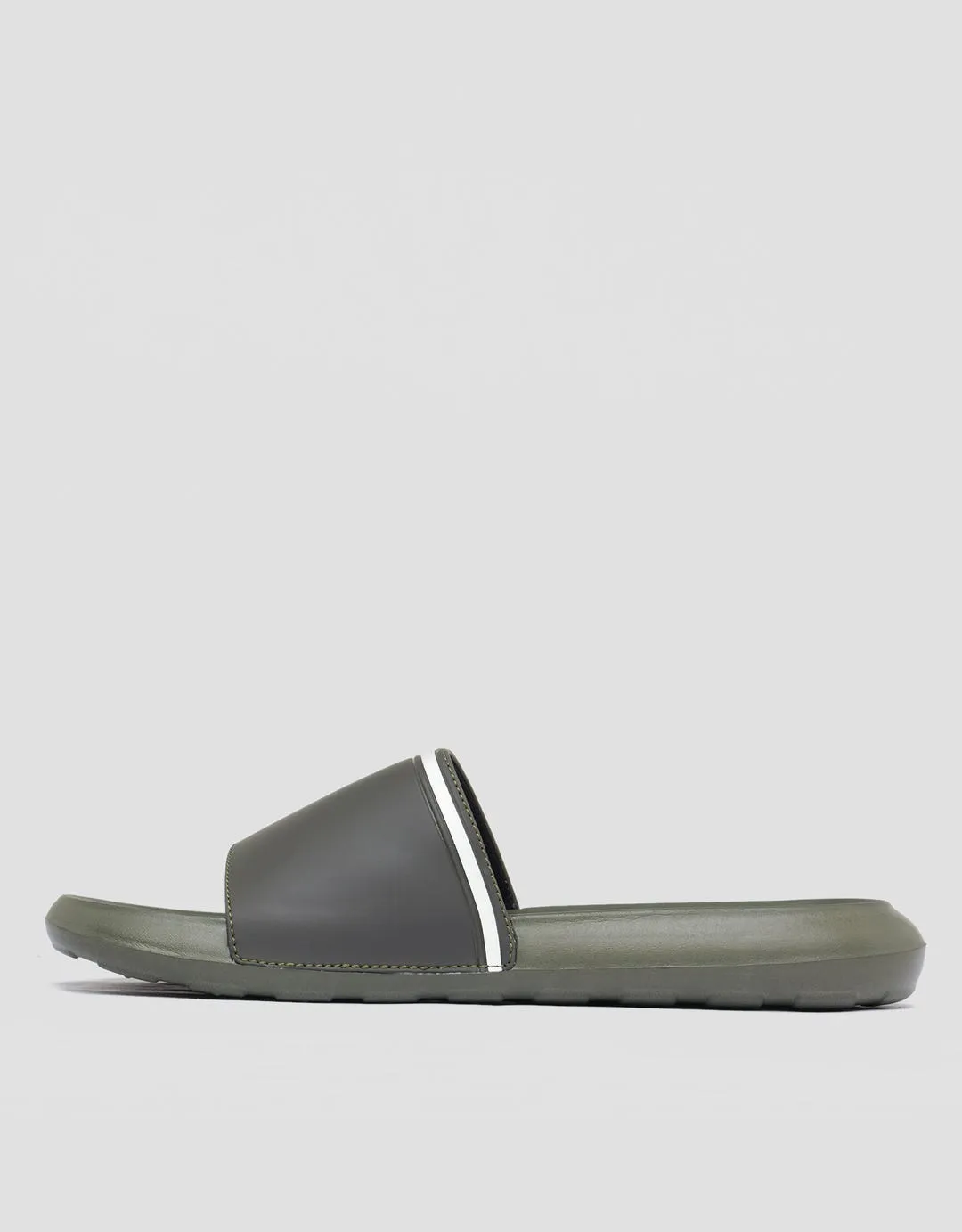 Nevada Sebastian Sandal Slipper Pria