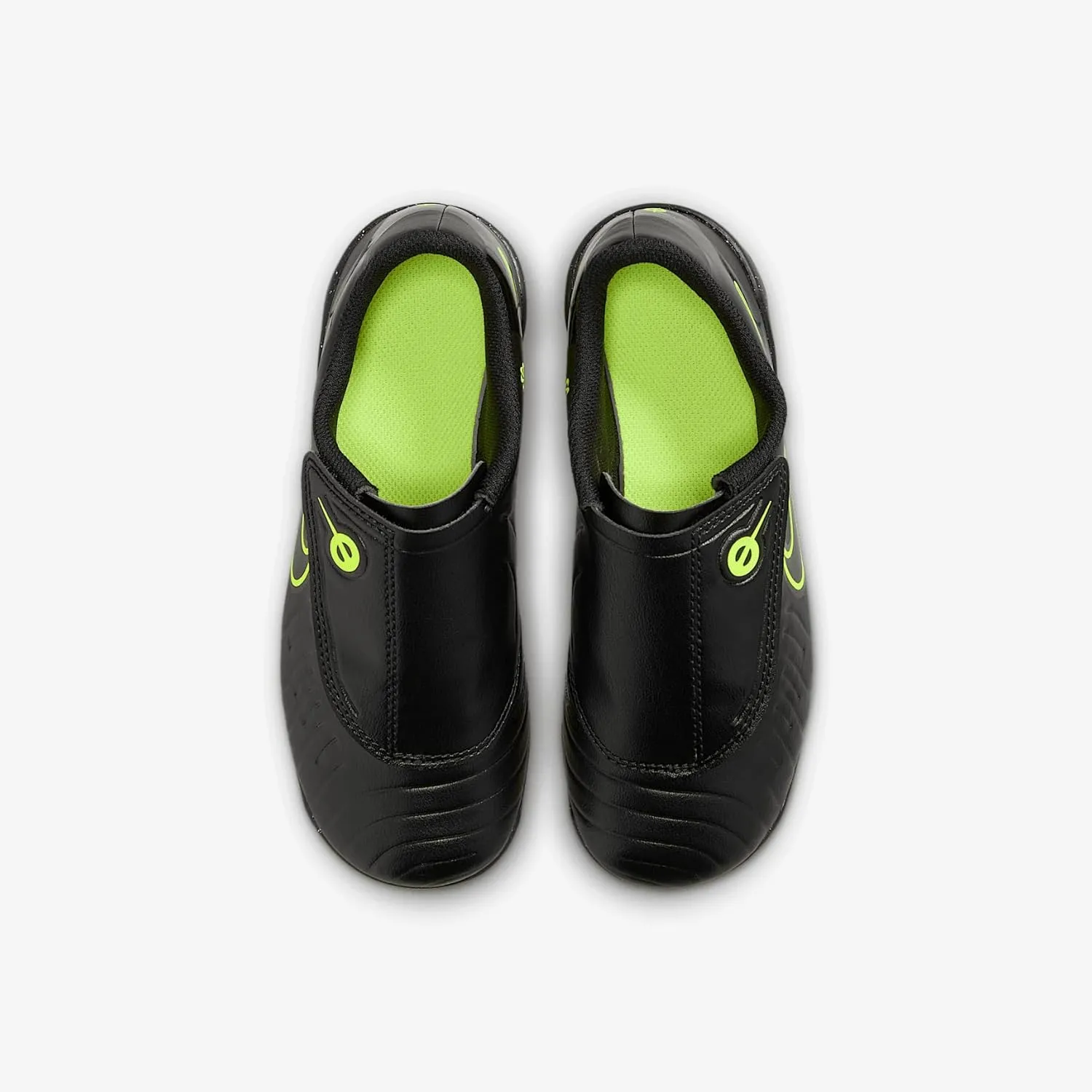 Nike Unisex-Child Jr. Tiempo Legend 10 Club Multi-Ground Low Top Soccer Cleats (Toddler/Little Kid) Sneaker