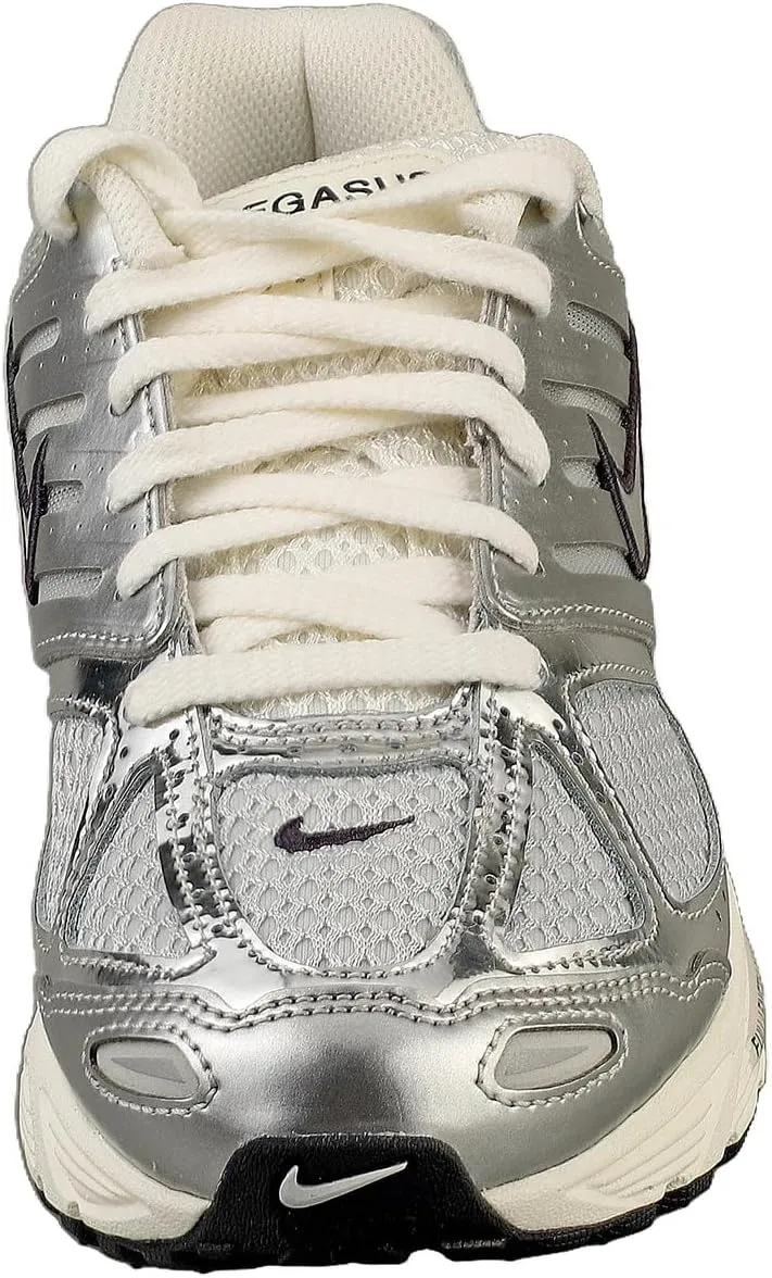 Nike Women's Air Pegasus 2005 Sneaker