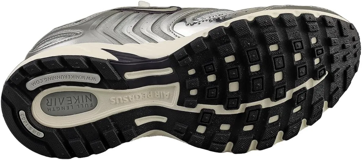 Nike Women's Air Pegasus 2005 Sneaker