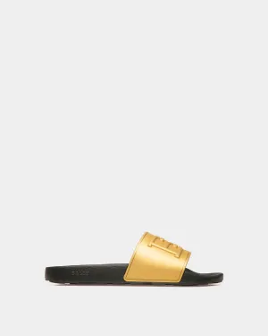 Scotty Rubber Sandals In Gold