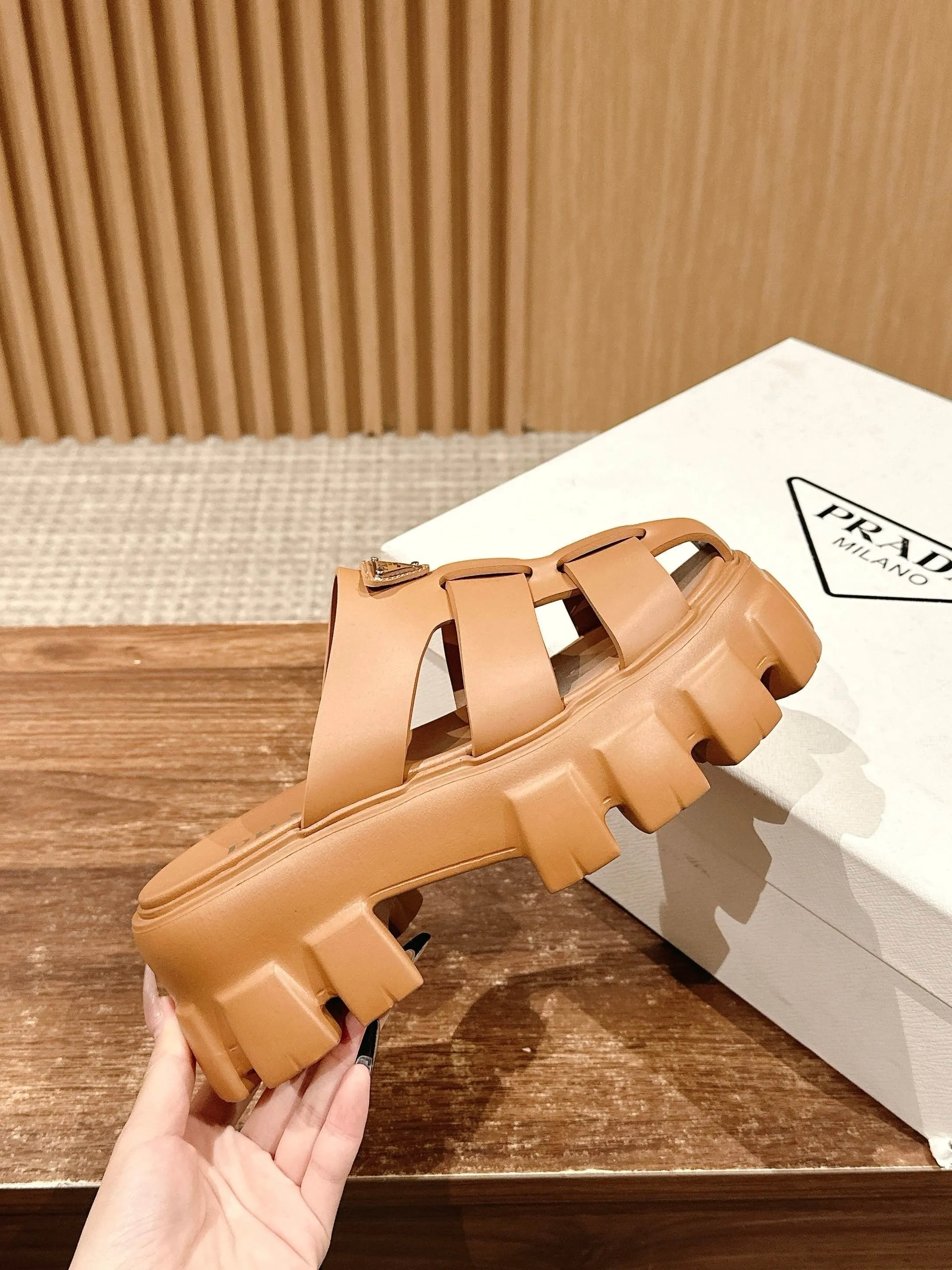 SE1599 Prada Monolith Rubber Mules / Size5-10