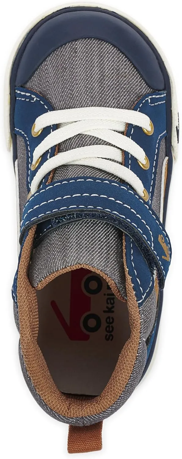 See Kai Run Girl's Dayton (Toddler/Little Kid) Sneaker