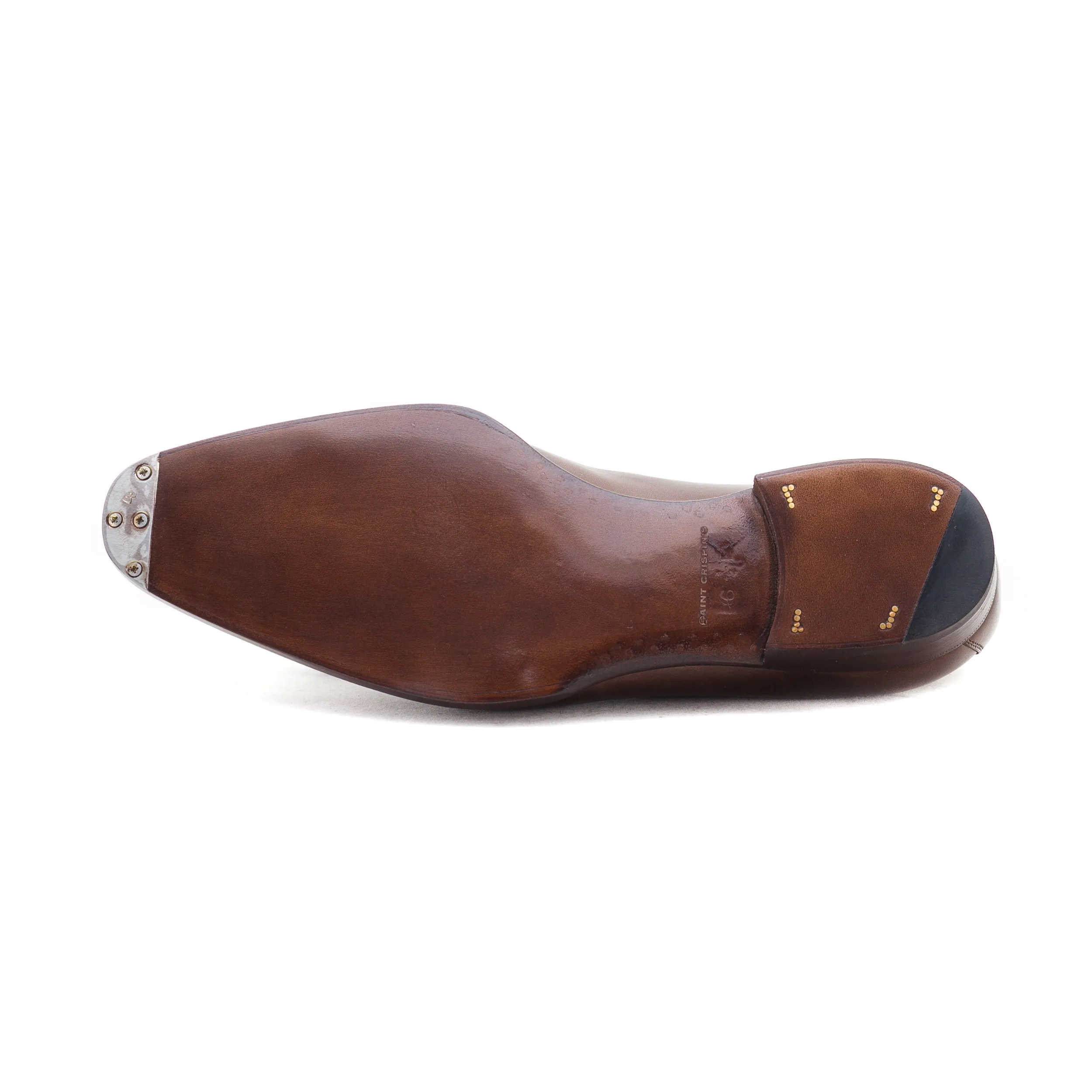 Tassel loafer with hand stitched apron