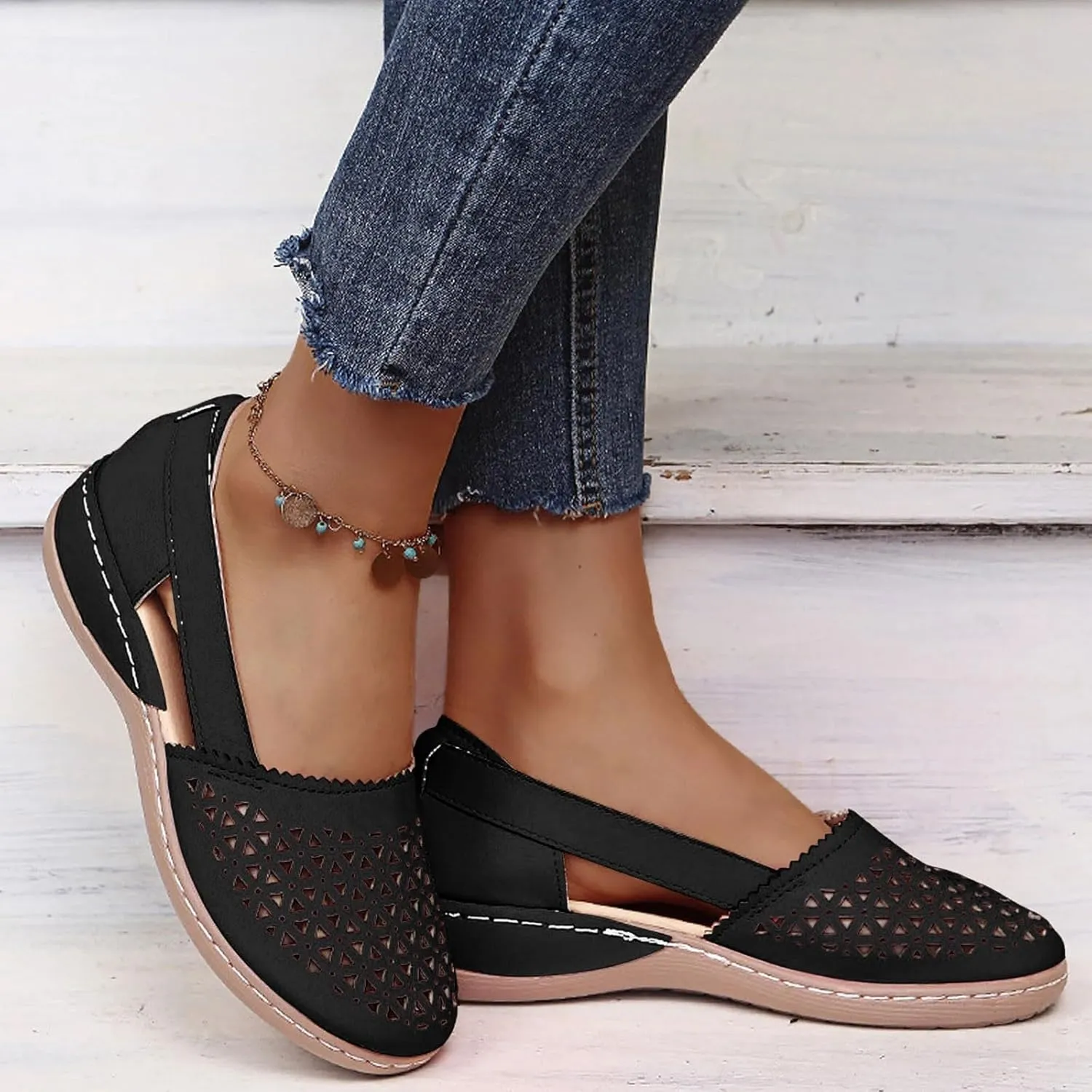 Women's Leather Platform Wedge Orthopedic Sandals 2025 Fashionable Comfortable Closed Toe Hollow Out Wedge Heeled Thick Soled Sandals Beach Vacation Travel Summer Casual Lightweight Wedding Shoes