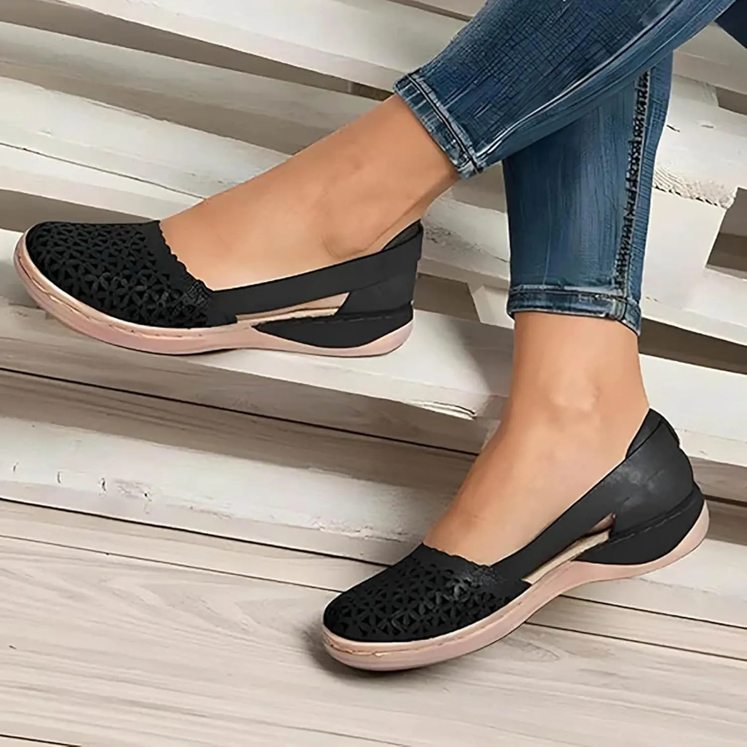Women's Leather Platform Wedge Orthopedic Sandals 2025 Fashionable Comfortable Closed Toe Hollow Out Wedge Heeled Thick Soled Sandals Beach Vacation Travel Summer Casual Lightweight Wedding Shoes