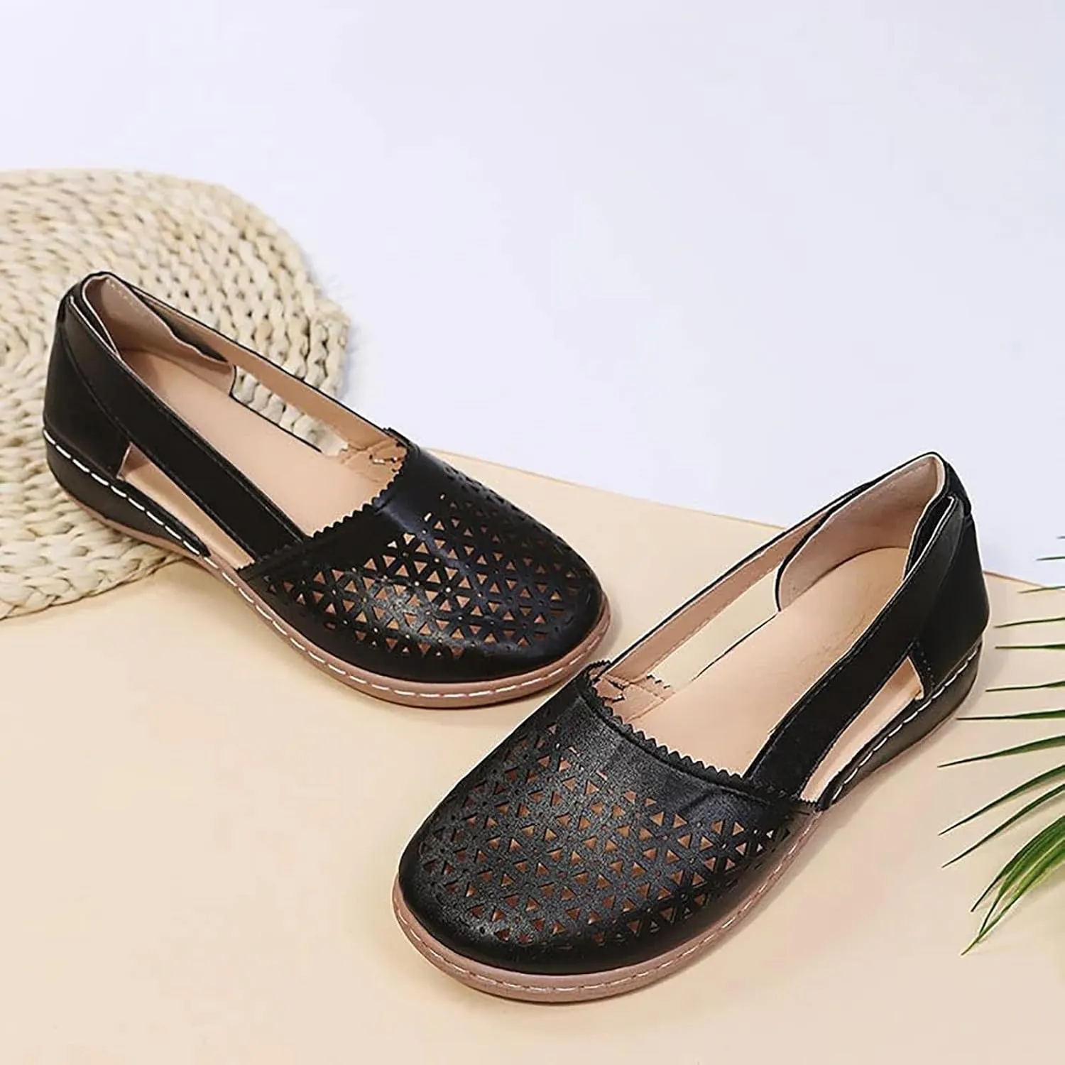 Women's Leather Platform Wedge Orthopedic Sandals 2025 Fashionable Comfortable Closed Toe Hollow Out Wedge Heeled Thick Soled Sandals Beach Vacation Travel Summer Casual Lightweight Wedding Shoes