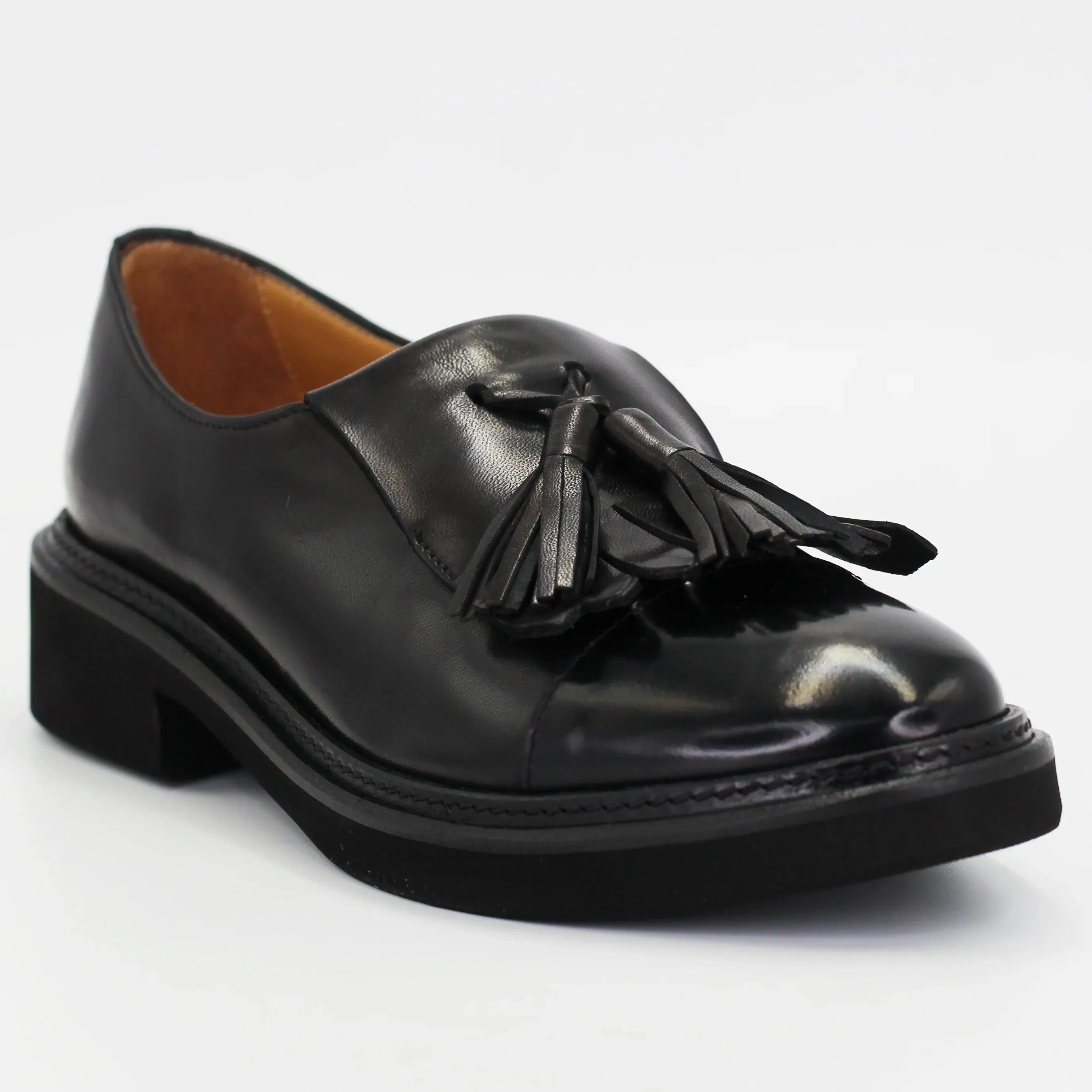 Women's tassel loafer in calf leather nero (CD411)
